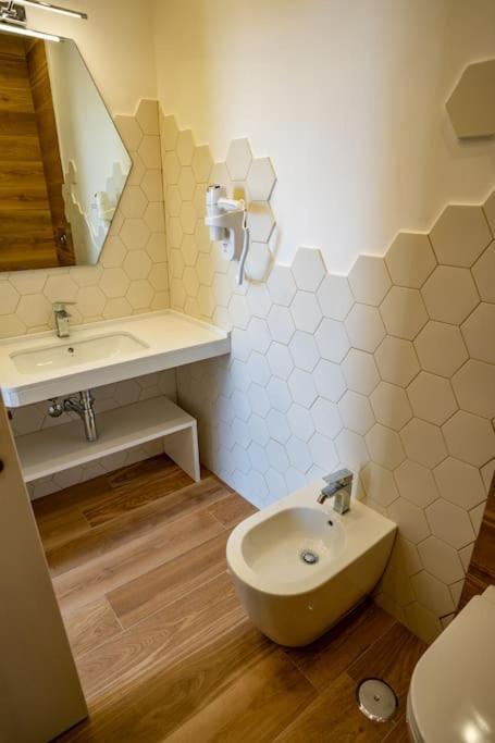 كروتوني Aquamar Bed And Breakfast المظهر الخارجي الصورة